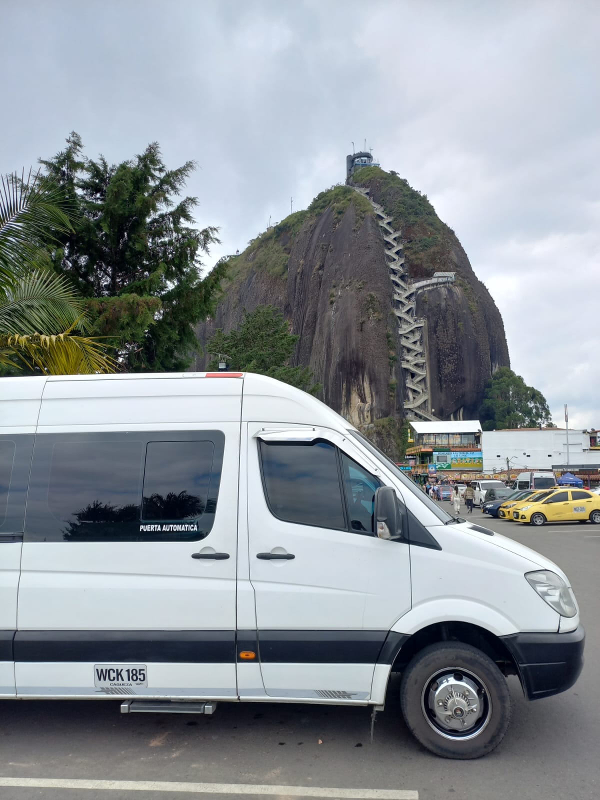 Transportes Y Mudanzas Urian