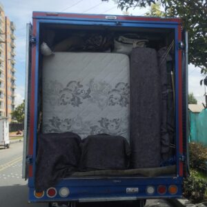 Transportes y Mudanzas Urian