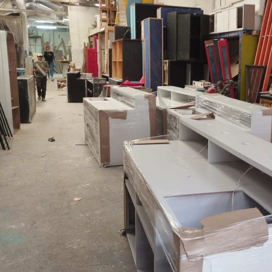 Transportes y Mudanzas Urian